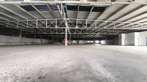 Industial-warehouse-To-Let-in-Benrose (17)